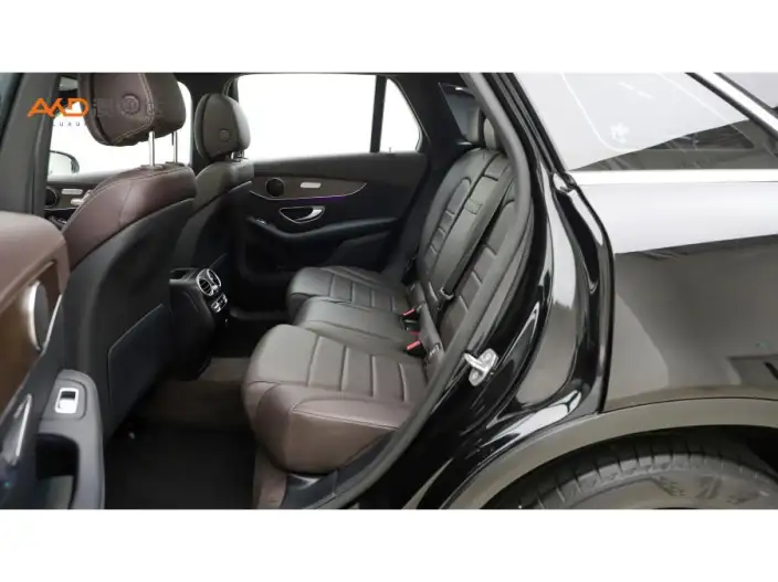 Mercedes-Benz GLC 2022 Model Facelift GLC 260 L 4MATIC Luxury Model – фото 8