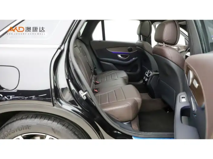 Mercedes-Benz GLC 2022 Model Facelift GLC 260 L 4MATIC Luxury Model – фото 10