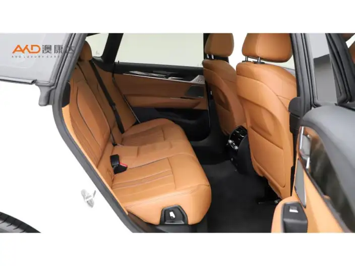 BMW 6 Series GT 2020 Model 630i M Sports Set – фото 10