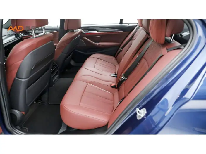 BMW 5 Series PHEV 2021 Model 535Le Pioneer Edition M Sports Set – фото 9
