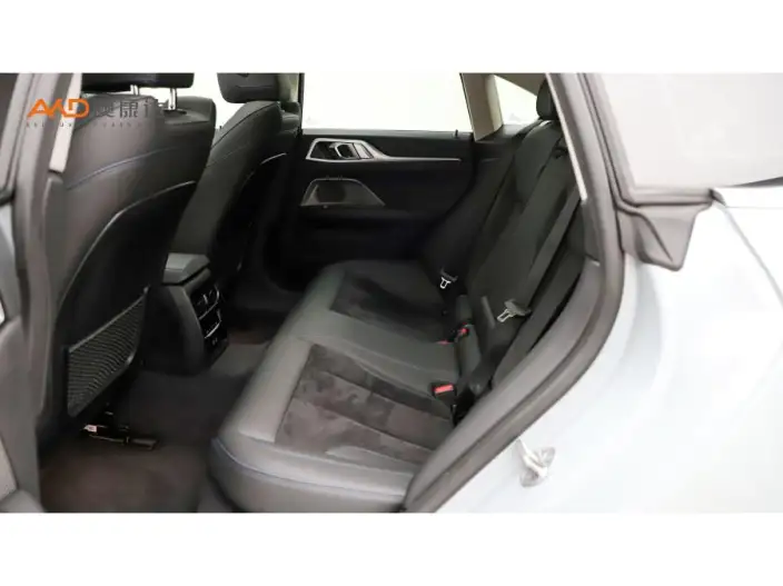 BMW i4 2023 Model eDrive35 – фото 8