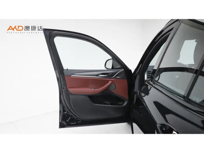 BMW X3 2023 Model xDrive30i Exclusive Model M Night Set – фото 10
