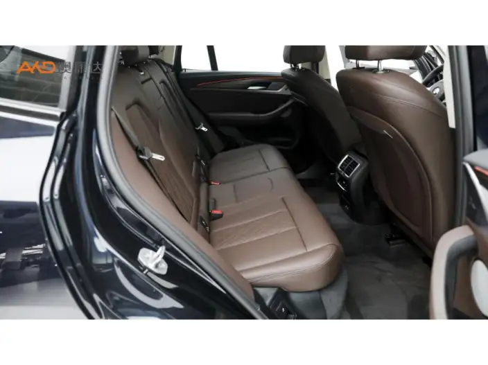 BMW X3 2023 Model xDrive30i Leading Model M Night Set – фото 8