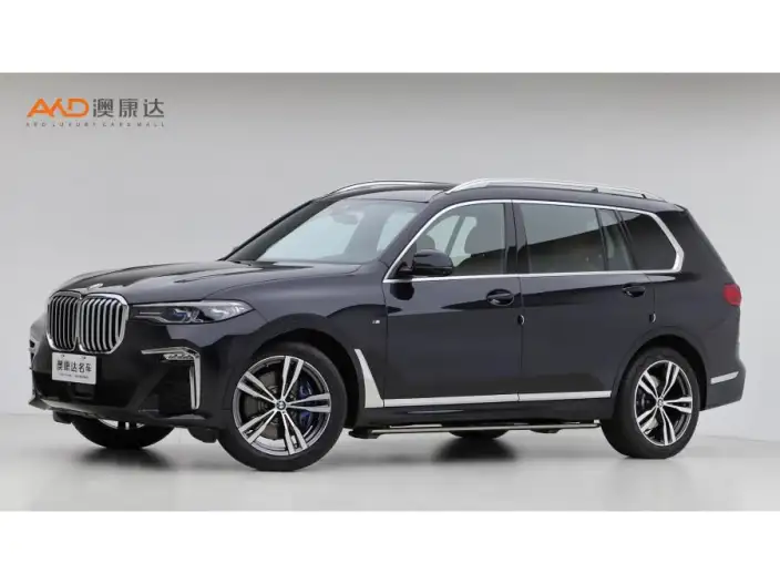 BMW X7 2022 Model xDrive40i Exclusive Model M Sports Set – фото 1