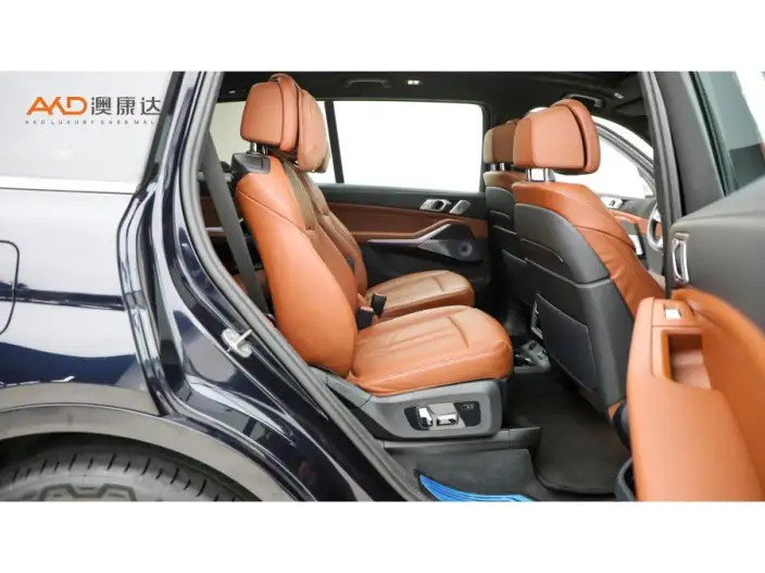 BMW X7 2022 Model xDrive40i Exclusive Model M Sports Set – фото 8