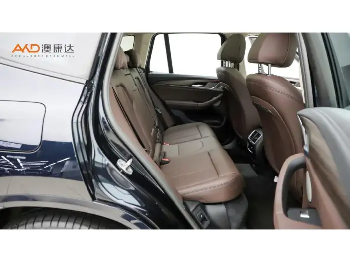 BMW X3 2023 Model xDrive30i Leading Model M Night Set – фото 8