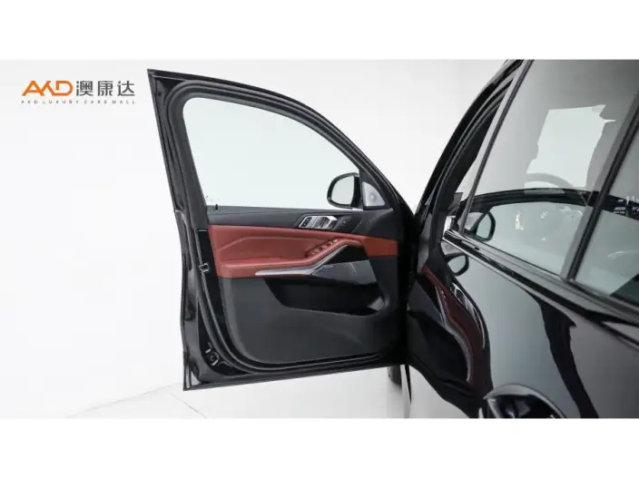 BMW X5 2023 Model xDrive40Li M Sports Night Set – фото 9