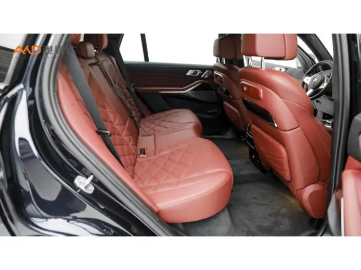 BMW X5 2023 Model xDrive40Li M Sports Night Set – фото 10