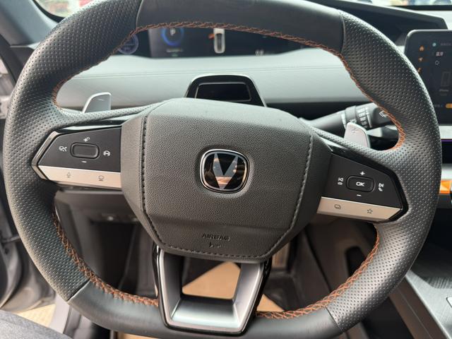 Changan UNI-V 2022 1.5T Sport – фото 7