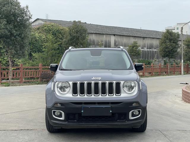 Jeep Renegade 2017 модификация 180T автоматическое Smart Edition – фото 2