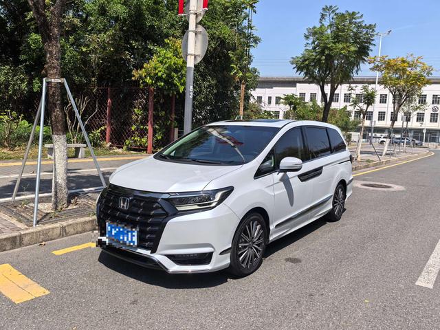 Honda Elysion 2024 модификация 2.0L e:HEV Com f ort Edition – фото 1
