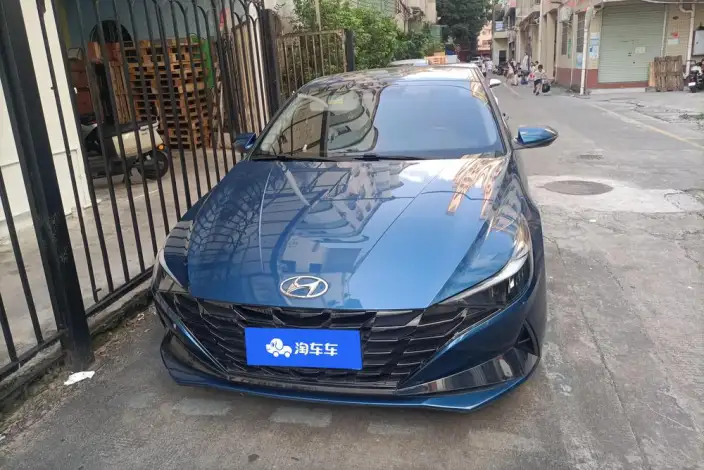 Hyundai Ioniq 2021 Model 1.5L CVT LUX Premium Edition – фото 2