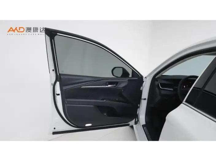 Toyota Camry 2024 Model 2.0GVP Deluxe Edition – фото 10