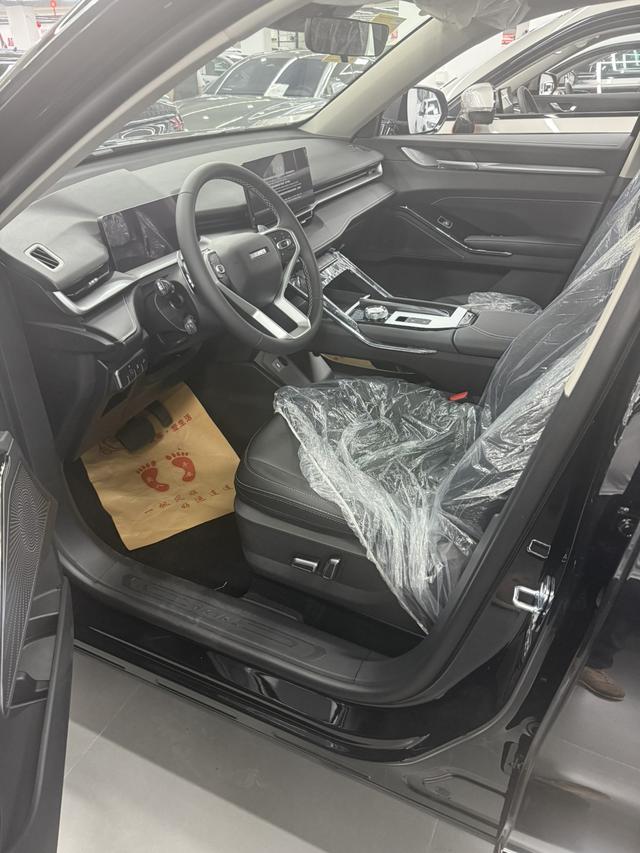 Haval H6 2013 Upgrade 1.5T Manual FWD Elite 2024 модификация 1.5T автоматическое 2WD Classic Edition – фото 3
