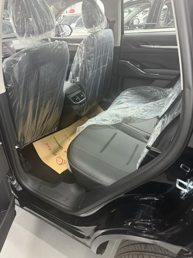 Haval H6 2013 Upgrade 1.5T Manual FWD Elite 2024 модификация 1.5T автоматическое 2WD Classic Edition – фото 4