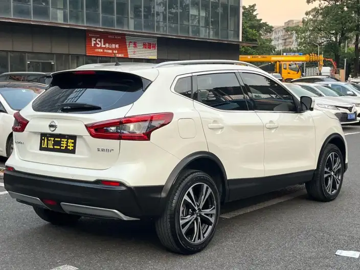 Nissan Qashqai 2022 Model 2.0L XV Prem. Deluxe Edition – фото 6