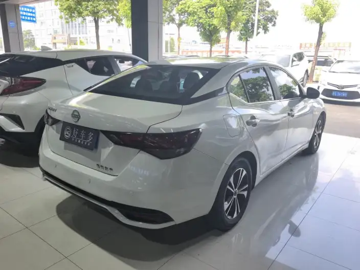 Nissan Sylphy 2023 Model 1.6L CVT Yuexiang Edition – фото 6