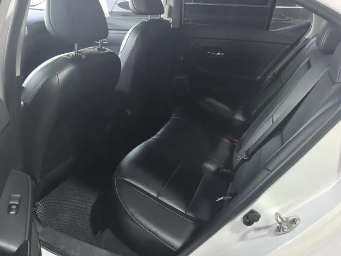 Nissan Sylphy 2023 Model 1.6L CVT Yuexiang Edition – фото 9