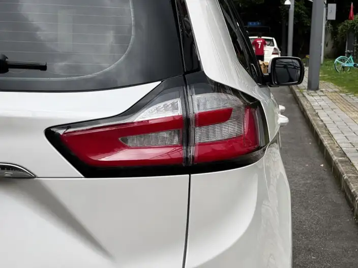Ford Edge 2020 Model EcoBoost 245 2WD Sebring Model 7 seat – фото 9