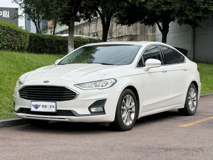 Ford Mondeo 2020 Model EcoBoost 180 Fashion Model – фото 1