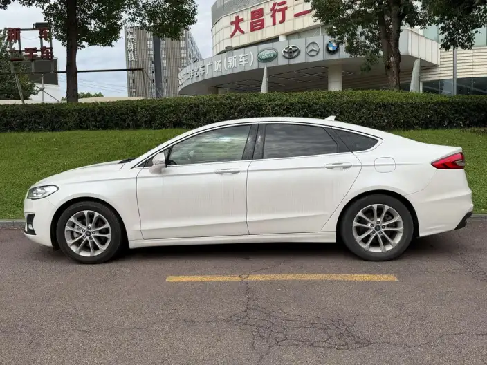 Ford Mondeo 2020 Model EcoBoost 180 Fashion Model – фото 3