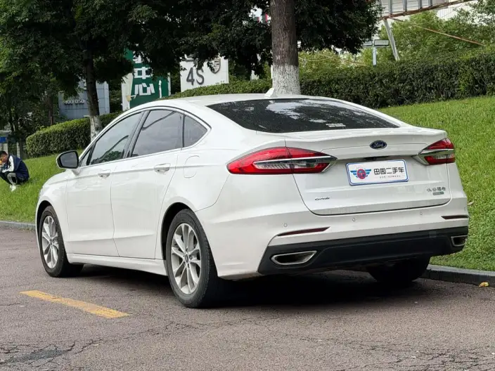 Ford Mondeo 2020 Model EcoBoost 180 Fashion Model – фото 4