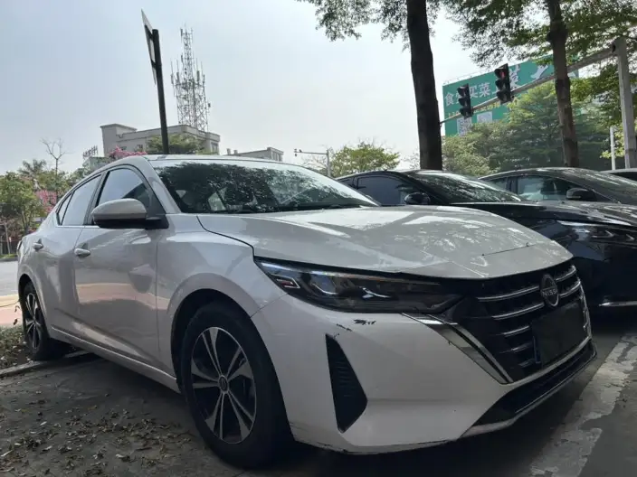 Nissan Sylphy 2023 Model 1.6L CVT Yuexiang Edition – фото 3