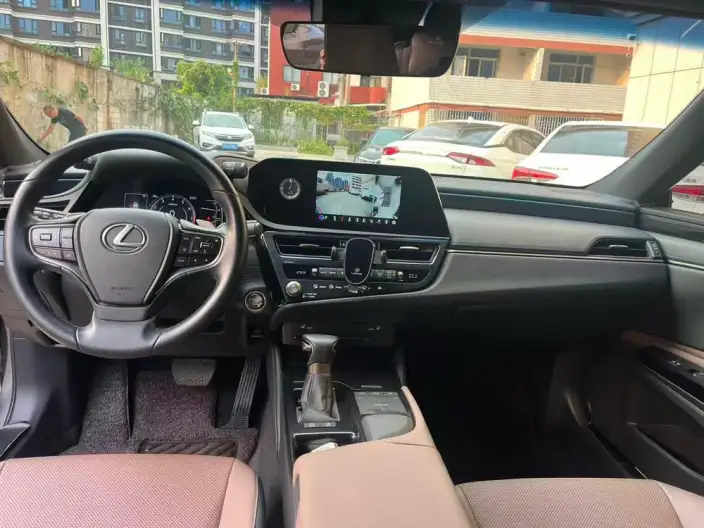Lexus ES 2021 Model 200 Superior Edition – фото 8