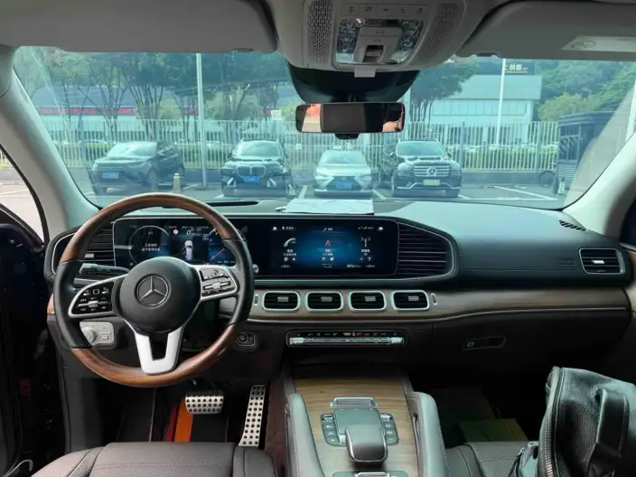 Mercedes-Benz GLS 2022 Model Facelift II GLS 450 4MATIC Luxury Model – фото 7