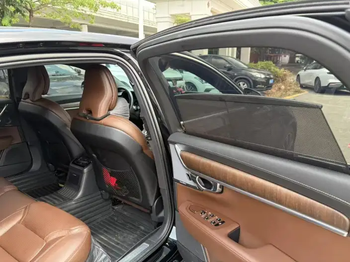 Volvo S90 PHEV 2021 Model T8 E Drive Hybrid Smart Elegance Deluxe Edition – фото 10