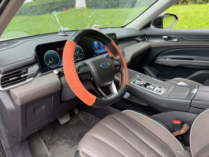 Lingyu 2023 Model EcoBoost 225 7 seat Zun Ling Model Plus2/3/2 – фото 10