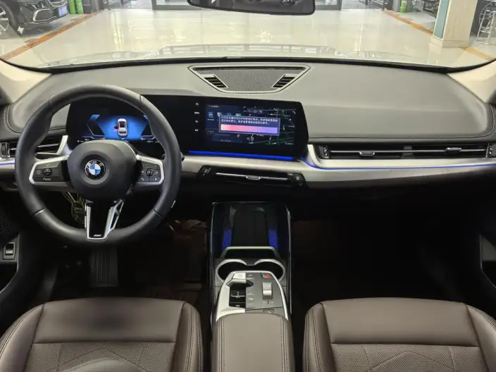 BMW X1 2025 Model sDrive25Li M Sports Set – фото 10