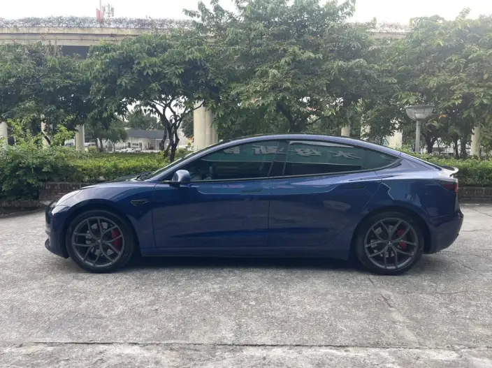 Model 3 2022 Model Performance High performance All-wheel drive version – фото 4