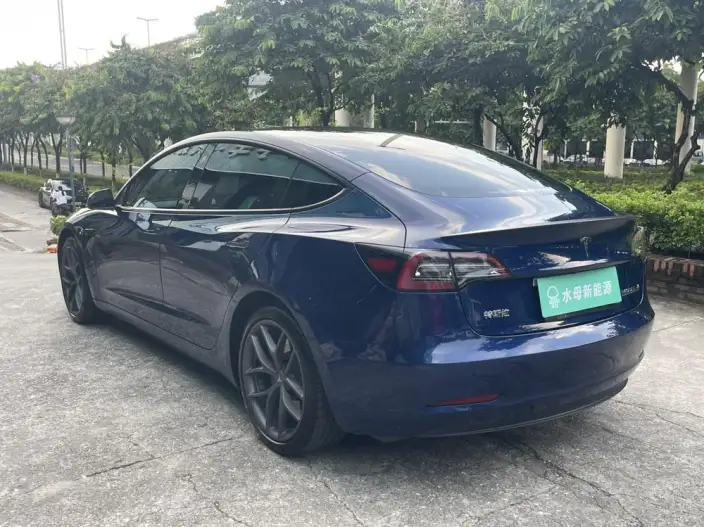 Model 3 2022 Model Performance High performance All-wheel drive version – фото 5