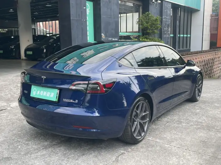 Model 3 2022 Model Performance High performance All-wheel drive version – фото 7