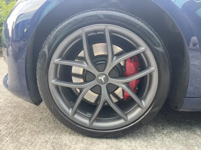 Model 3 2022 Model Performance High performance All-wheel drive version – фото 9