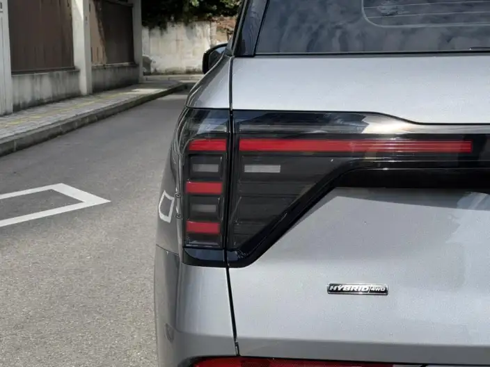 Ford Edge 2025 Model Ford Edge L 2.0T EcoBoost E Hybrid 4WD VII seat Supreme Model – фото 9