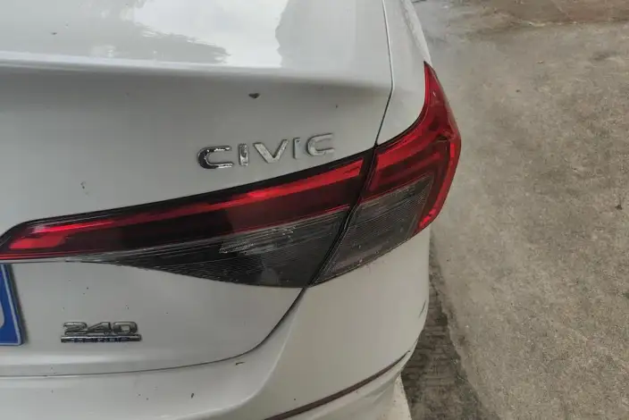 Honda Civic 2023 Model 240TURBO CVT Momentum Edition – фото 7