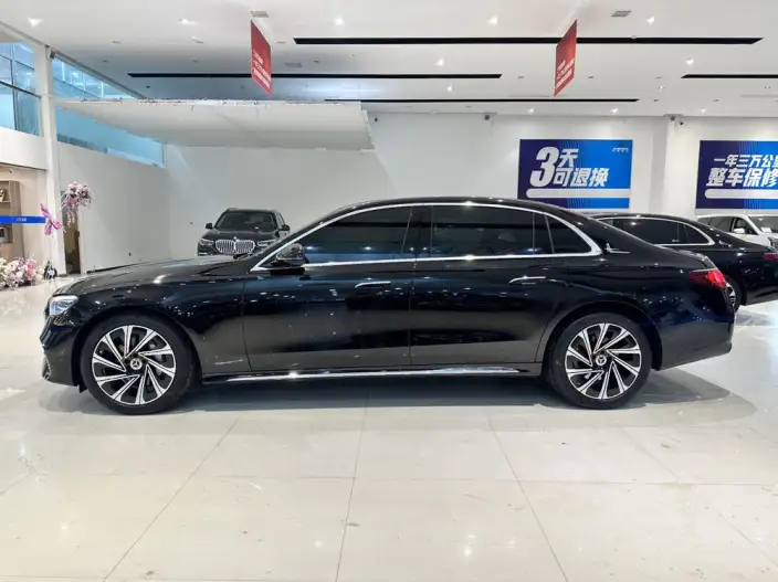 Mercedes-Benz E-Class 2024 Model E 300 L Luxury Model sedan – фото 4