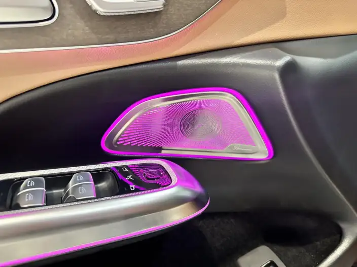 Mercedes-Benz E-Class 2024 Model E 300 L Luxury Model sedan – фото 8