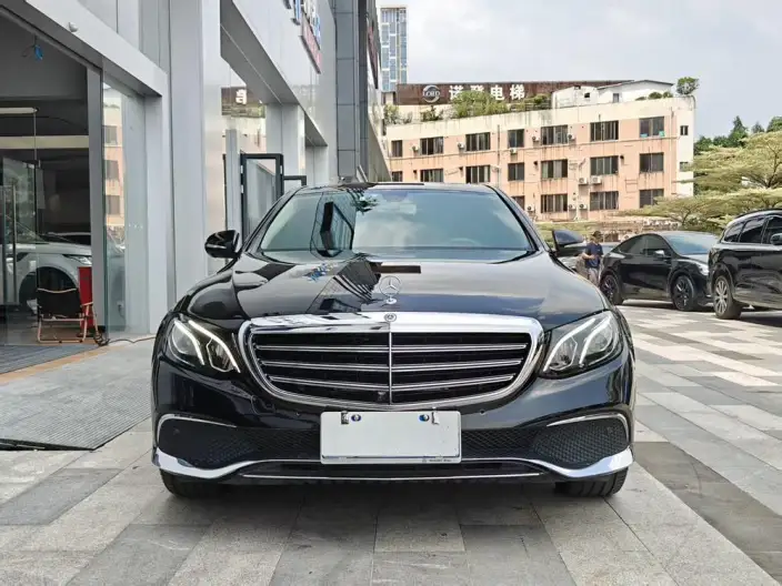 Mercedes-Benz E-Class 2020 Model E 300 L Luxury Model – фото 2