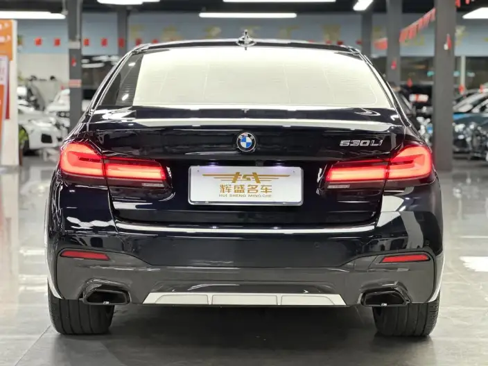 BMW 5 Series 2022 Model Facelift 530Li Exclusive Model M Sports Set – фото 4