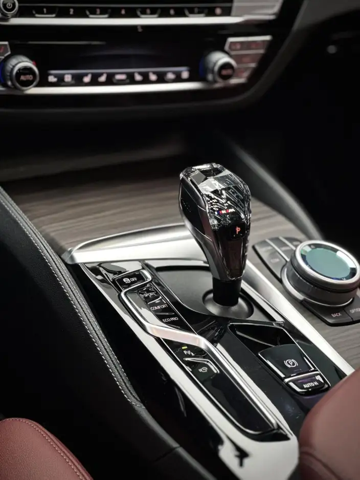 BMW 5 Series 2022 Model Facelift 530Li Exclusive Model M Sports Set – фото 7