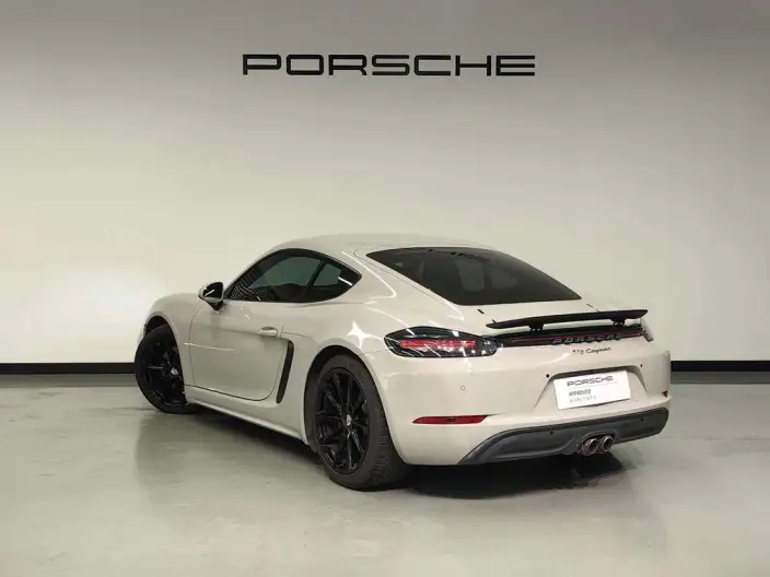 Porsche 718 2020 Model Cayman 2.0T – фото 5