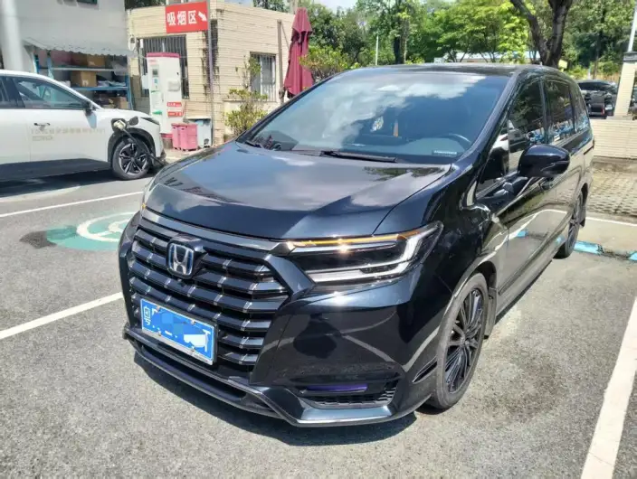 Honda Elysion 2024 Model 2.0L e:HEV Deluxe Edition – фото 1