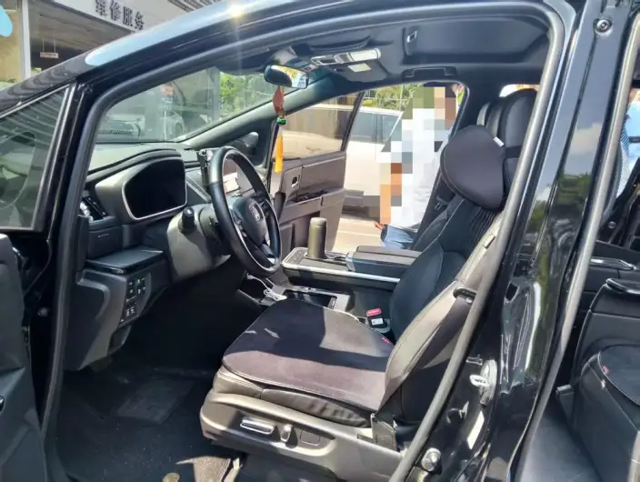 Honda Elysion 2024 Model 2.0L e:HEV Deluxe Edition – фото 8