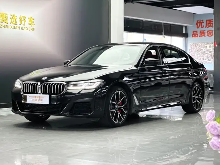 BMW 5 Series 2022 Model Facelift 530Li Exclusive Model M Sports Set – фото 1