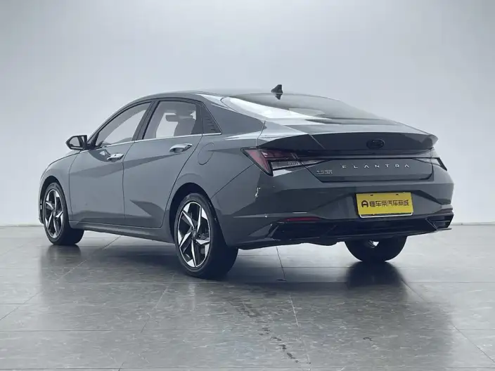 Hyundai Ioniq 2021 Model 1.5L CVT LUX Premium Edition – фото 5