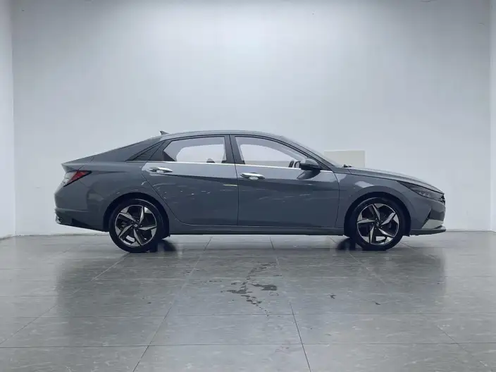 Hyundai Ioniq 2021 Model 1.5L CVT LUX Premium Edition – фото 8