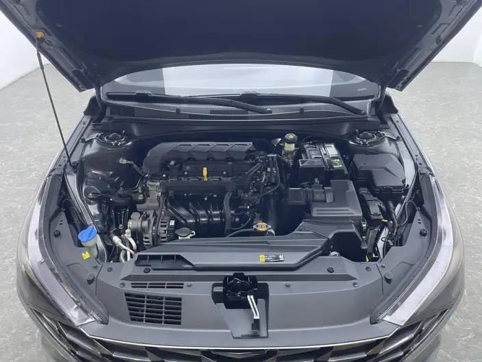 Hyundai Ioniq 2021 Model 1.5L CVT LUX Premium Edition – фото 10